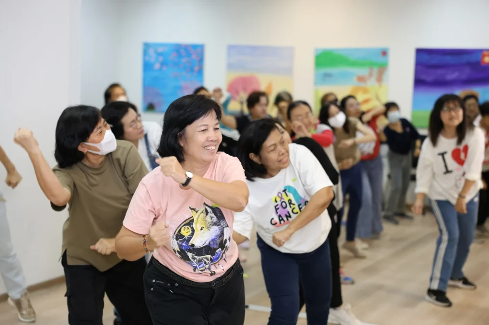 Dance to the Beat, Never Stop for Good Health: Jaymart Senior So Smart in collaboration with Huawei and Young Happy