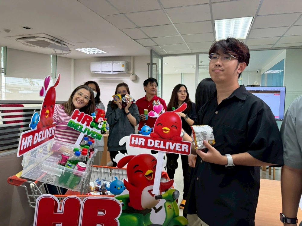 HR Deliver “มื้อพิเศษ คนพิเศษ”