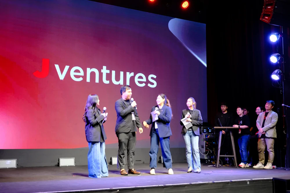 JMART Group AI Hackathon 2026 ขับเคลื่อนองค์กรสู่ AI Maturity Organization